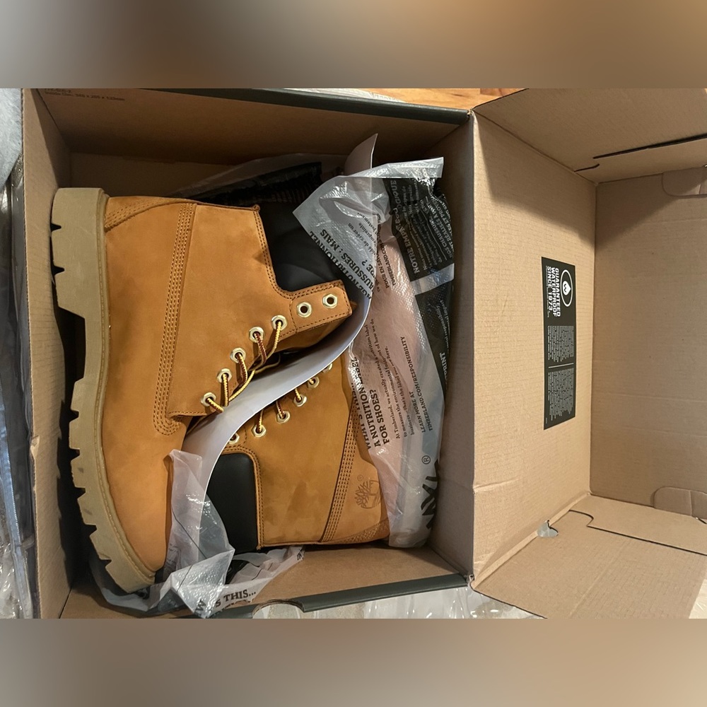 Timberland Mens Premium 6-InchWaterproof Boots